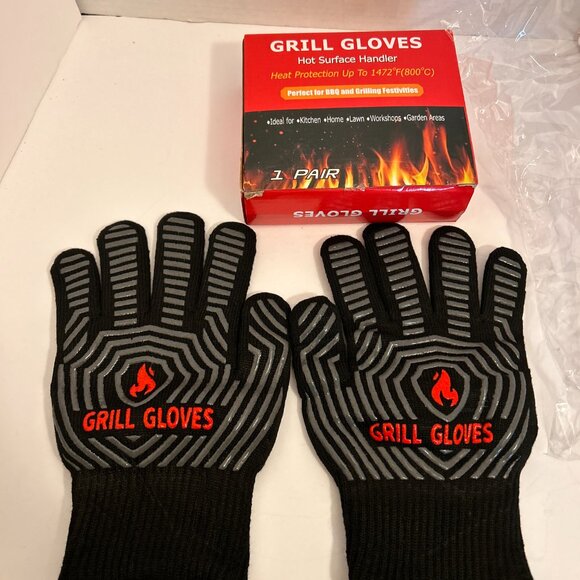 High-Heat BBQ Grill Gloves | Heat Resistant Up to 1472°F | Great Gift for a BBQr - Picture 2 of 2